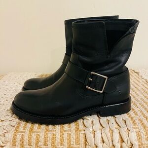 Women’s Frye Veronica  Vintage Black Biker Leather Boots Size 7